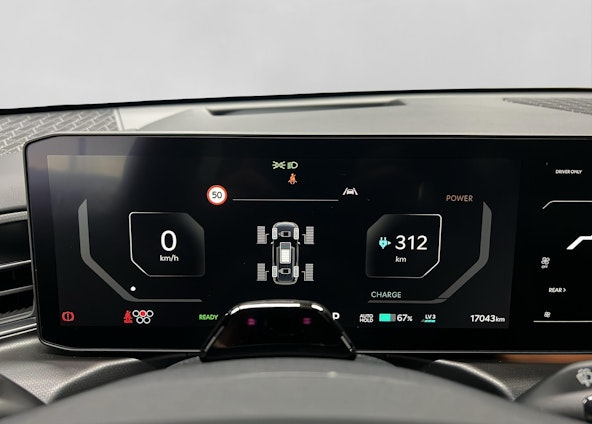 Vehicle image 3 Vehicle image 3