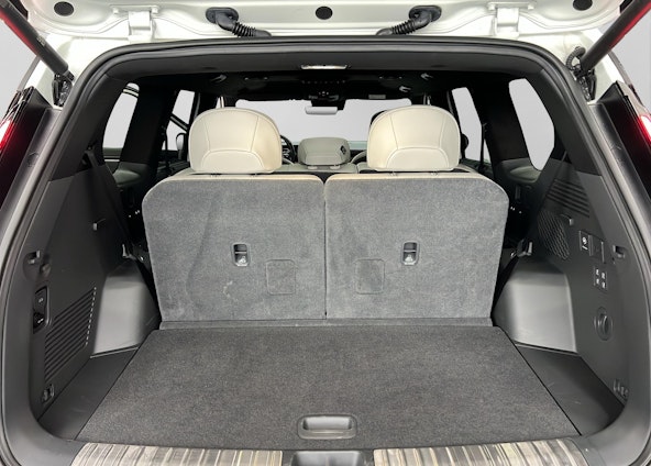 Vehicle image 9 Vehicle image 9