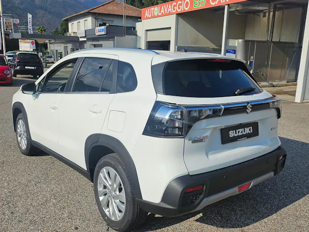 Suzuki S-Cross 1.4 T Compact+ Hybrid 4x4
