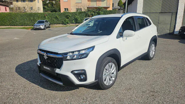Suzuki S-Cross 1.4 T Compact+ Hybrid 4x4