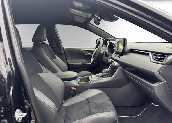 Vehicle image 14 Vehicle image 14