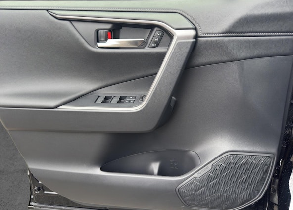 Vehicle image 10 Vehicle image 10