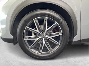 Lexus LBX 1.5 Hybrid Cool AWD