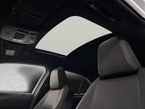 https://vehicle.imgix.net/4049976/13d0c9a6-64e1-422a-b37a-e1664b9c9987.jpg