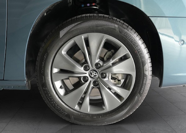 Vehicle image 6 Vehicle image 6