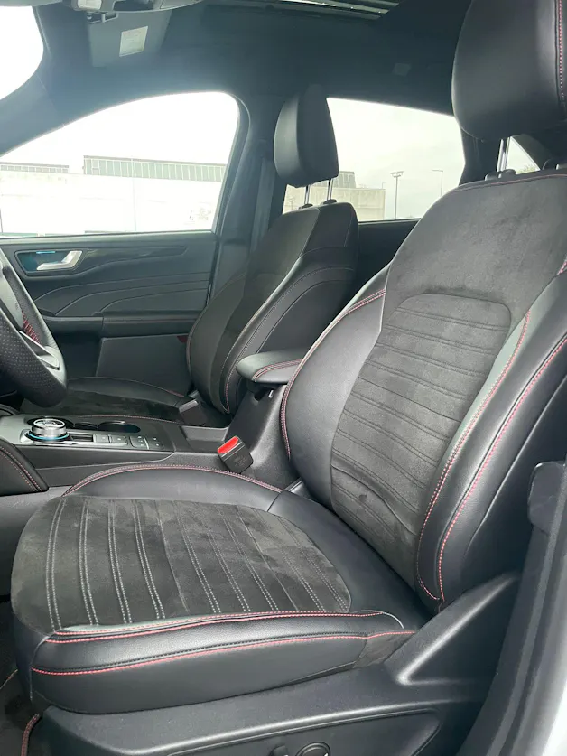 Ford Kuga 2.5 Plug-in Hybrid ST-Line X