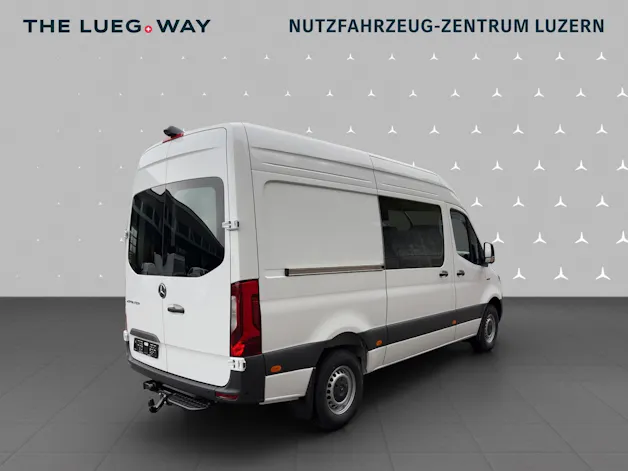 Mercedes-Benz eSprinter 320 81kWh Standard Pro WORKER
