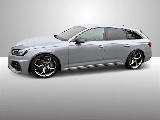 Audi RS4 Avant 25 year edition quattro tiptronic