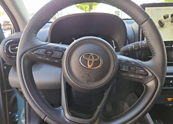 Vehicle image 15 Vehicle image 15