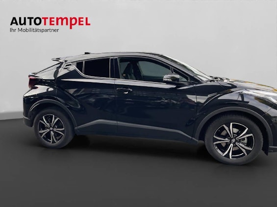 Vehicle image 6 Vehicle image 6