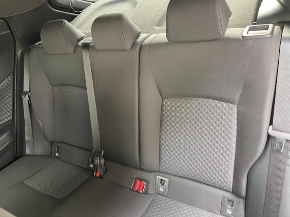 Vehicle image 13 Vehicle image 13