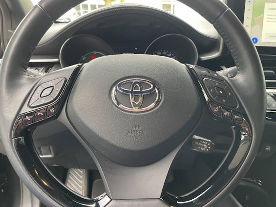 Vehicle image 11 Vehicle image 11