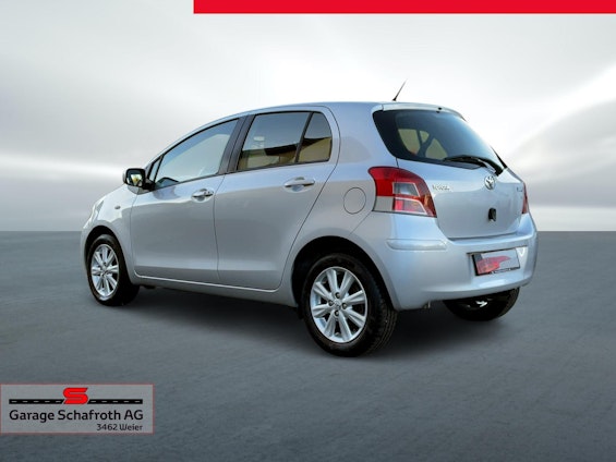 Vehicle image 20 Vehicle image 20