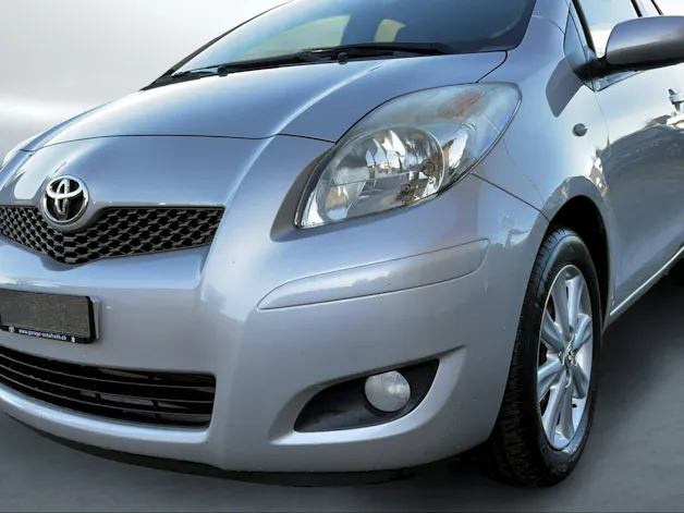 Toyota Yaris 1.33 VVT-i Linea Sol