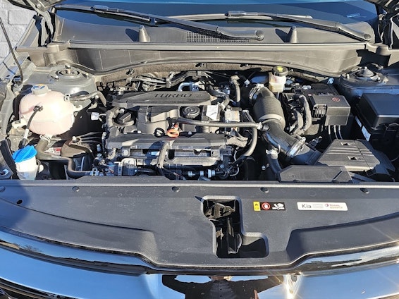 Vehicle image 15 Vehicle image 15