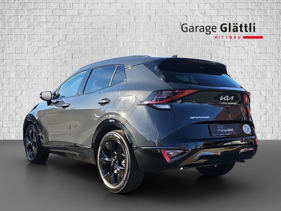 Vehicle image 17 Vehicle image 17