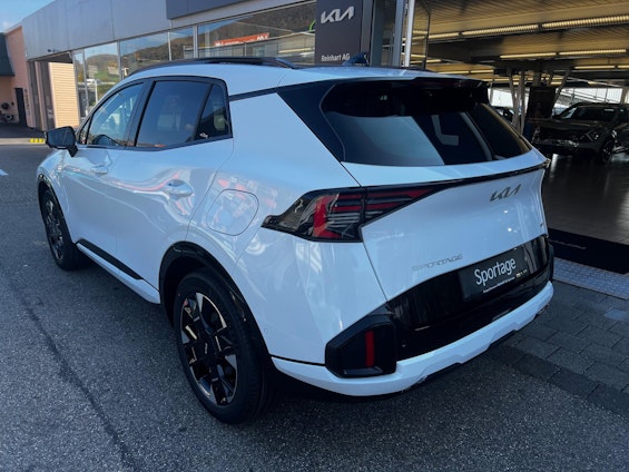 Vehicle image 3 Vehicle image 3