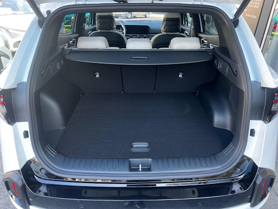 Vehicle image 6 Vehicle image 6