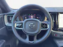 Volvo XC60 B5 Benzin Mild Hybrid AWD Plus Dark Geartronic