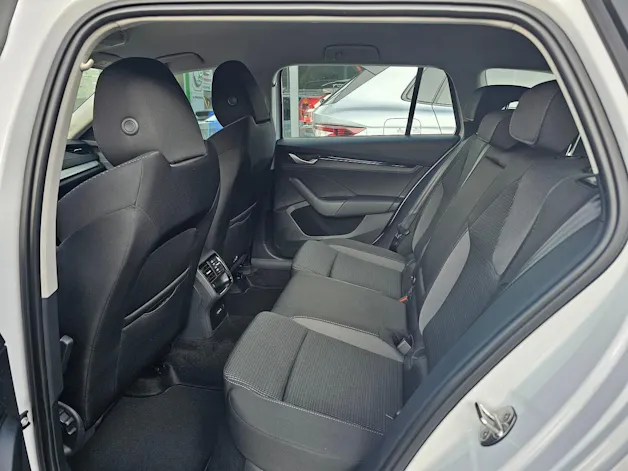 Škoda Octavia Combi 2.0 TDI DSG Selection