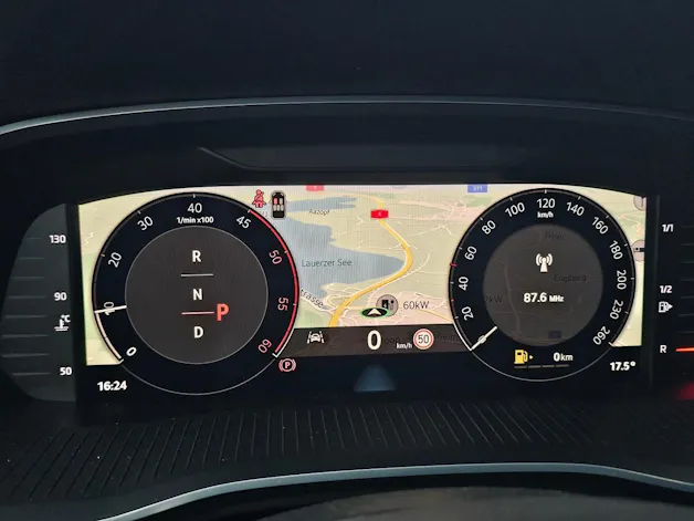 Škoda Octavia Combi 2.0 TDI DSG Selection