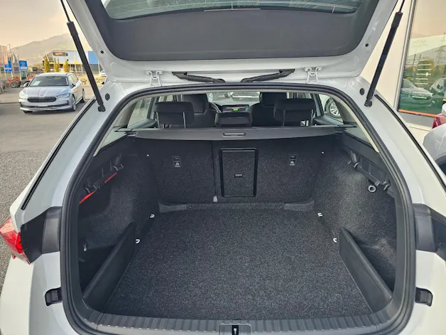 Škoda Octavia Combi 2.0 TDI DSG Selection