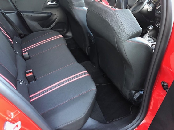 Vehicle image 9 Vehicle image 9