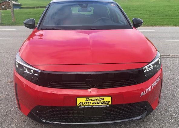 First vehicle image First vehicle image