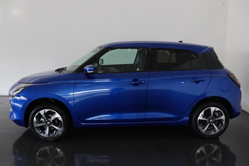 Vehicle image SUZUKI SWIFT