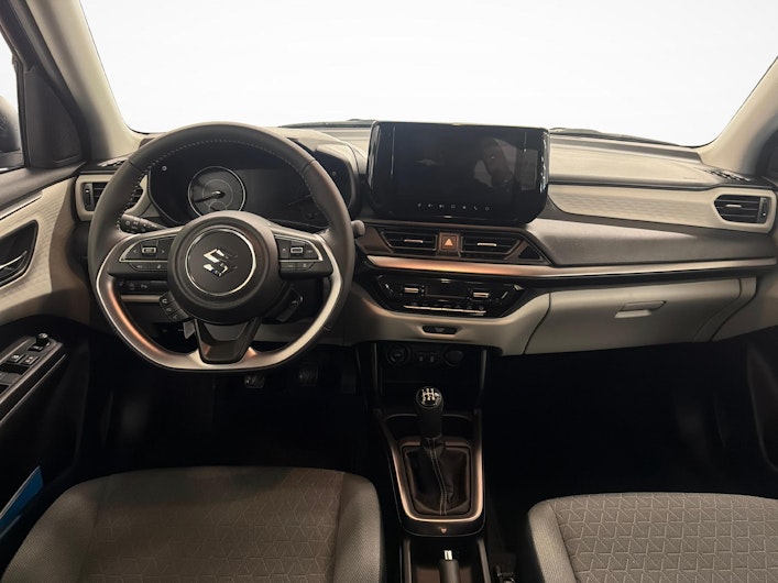 Vehicle image SUZUKI SWIFT