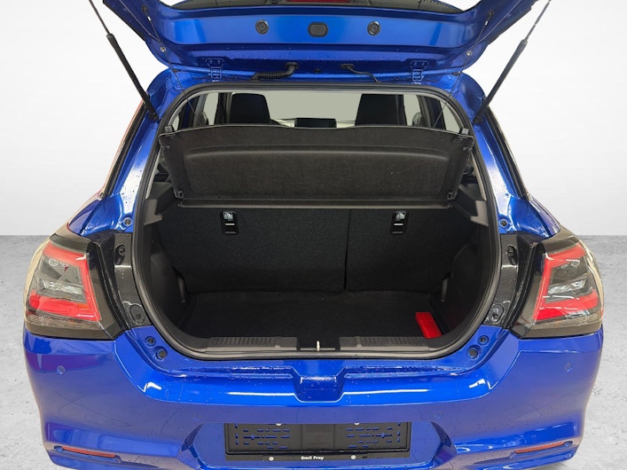 Vehicle image SUZUKI SWIFT