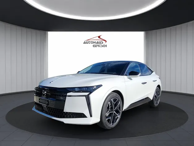 DS Automobiles No4 1.2 Hybrid Pallas