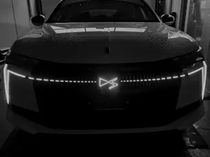 DS Automobiles No4 1.2 Hybrid Pallas