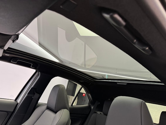 Vehicle image 11 Vehicle image 11