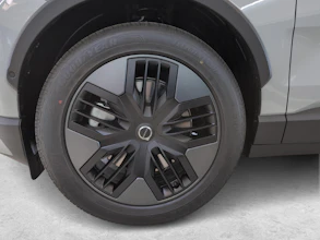 https://vehicle.imgix.net/4051247/763d6d74-1c62-4ab1-8cbe-cd3a57be456c.jpg