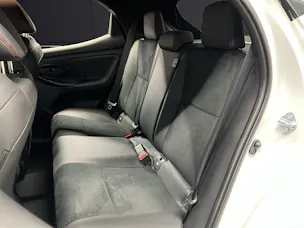 Toyota Yaris 1.5 VVT-i HSD GR Sport