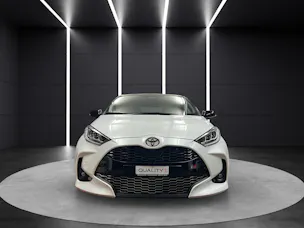 Toyota Yaris 1.5 VVT-i HSD GR Sport