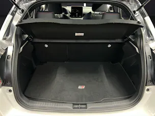 Toyota Yaris 1.5 VVT-i HSD GR Sport
