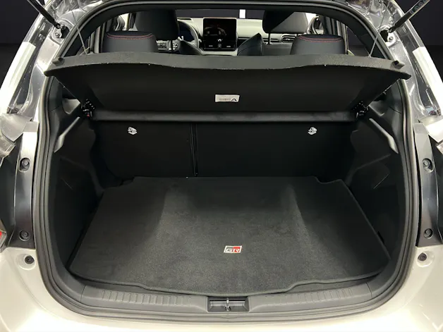 Toyota Yaris 1.5 VVT-i HSD GR Sport