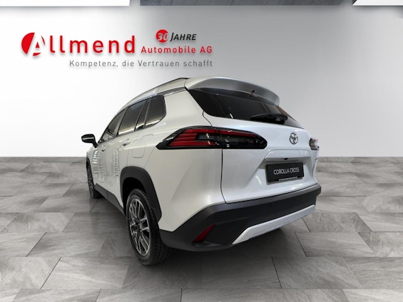 Vehicle image 17 Vehicle image 17