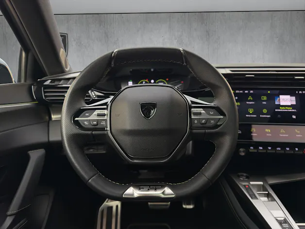 Peugeot 308 SW 1.6 PHEV 225 GT