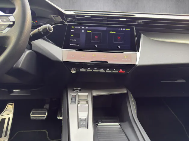 Peugeot 308 SW 1.6 PHEV 225 GT