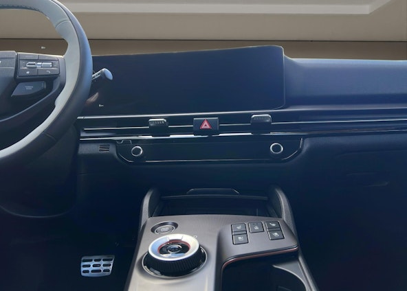 Vehicle image 12 Vehicle image 12