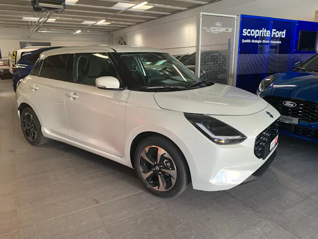 Suzuki Swift 1.2 Compact Top Hybrid
