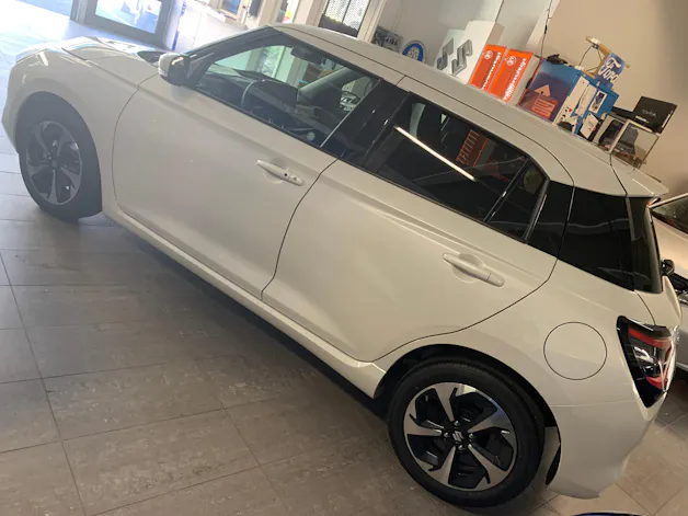 Suzuki Swift 1.2 Compact Top Hybrid