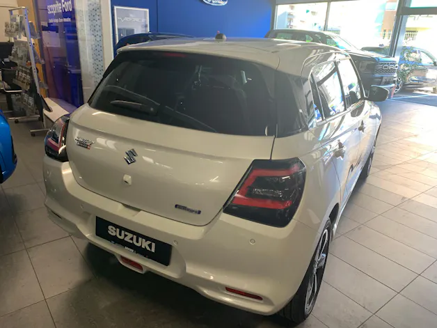 Suzuki Swift 1.2 Compact Top Hybrid