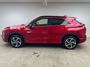 Vehicle image MITSUBISHI Eclipse Cross 2.4 PHEV Intense 4x4