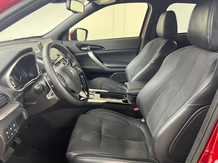 Vehicle image MITSUBISHI ECLIPSE CROSS