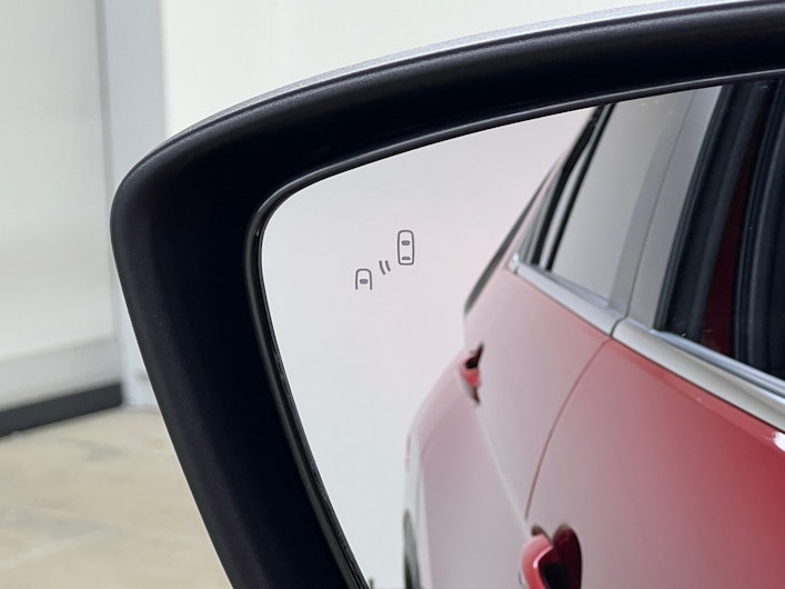 Vehicle image MITSUBISHI ECLIPSE CROSS