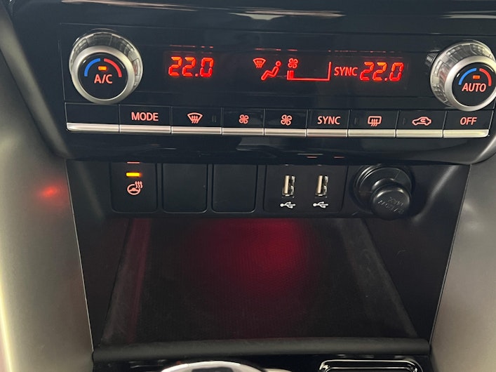 Vehicle image MITSUBISHI ECLIPSE CROSS